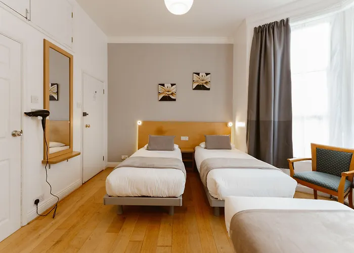 Star Hotel London