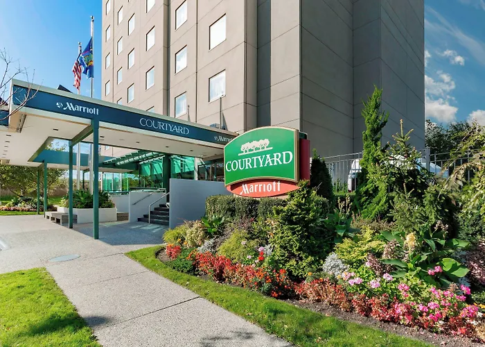 Courtyard By Marriott New York Jfk Airport Hotel