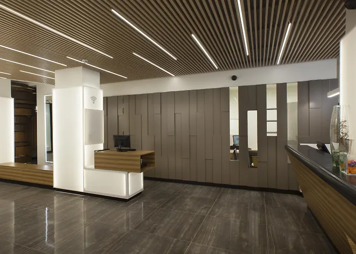 Nh Madrid Chamberi Hotel