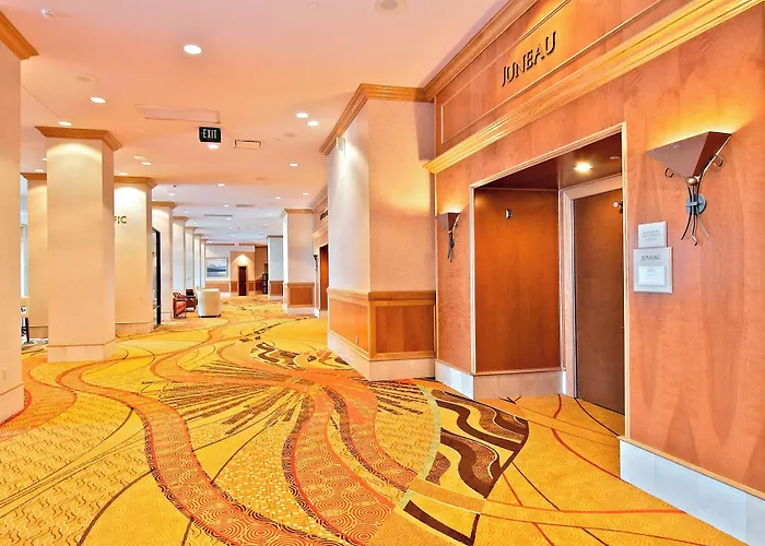 Marriott Anchorage Downtown Otel