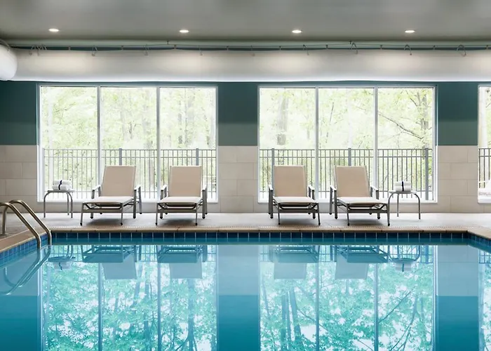 Holiday Inn Express - New Albany
