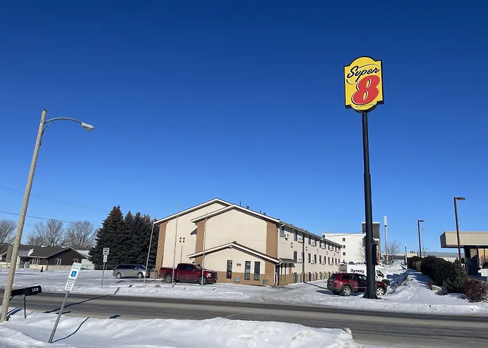 Super 8 By Wyndham Bismarck Hotel