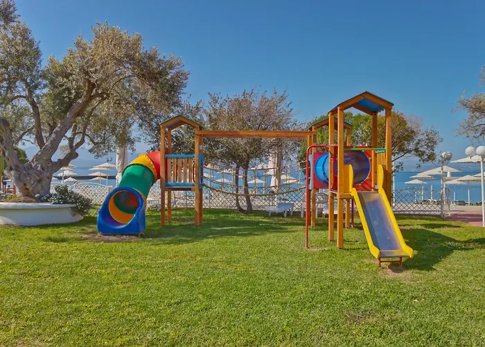 Palmariva Beach Hotel By Anayia All Inclusive Resorts Eretria