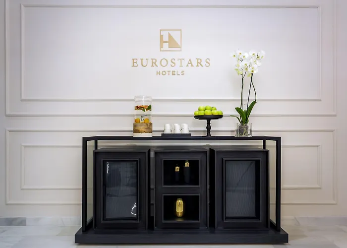 Eurostars Puerta Real Otel Granada