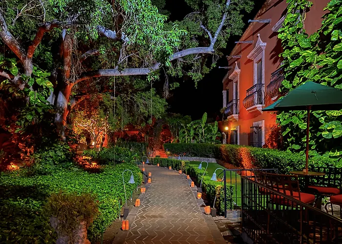 Hacienda de los Santos Álamos