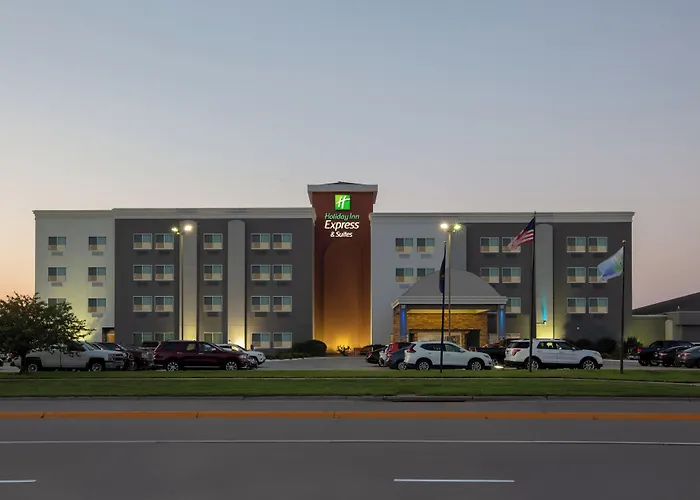 Holiday Inn Express Hotel & Suites Columbus By Ihg