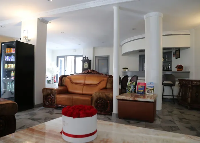 Hotel Princesse Isabelle Puteaux