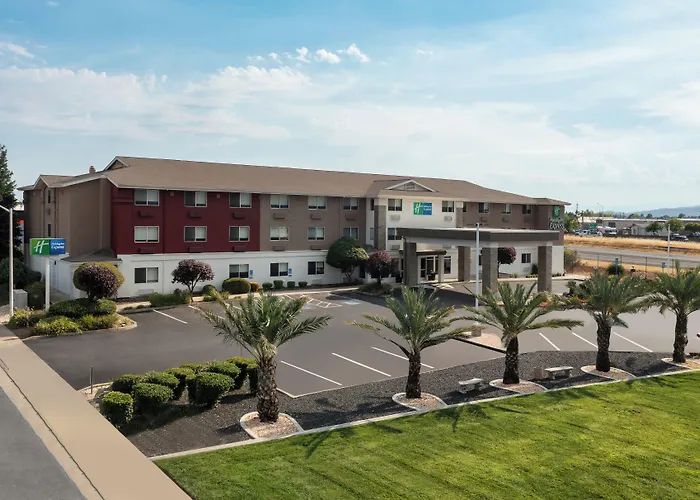 Holiday Inn Express Redding North By Ihg