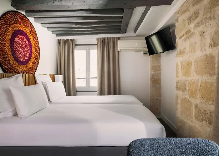Korner Louvre Otel Paris
