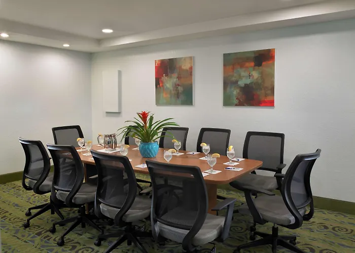 Best Western Plus Atlantic Beach Resort Miami Beach