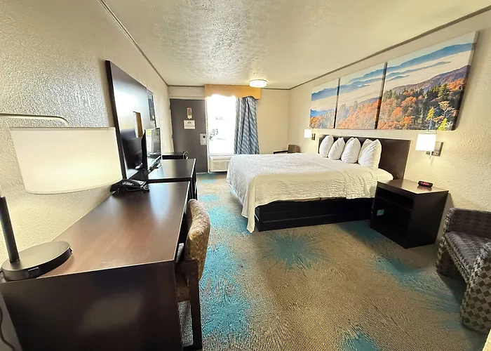 Days Inn By Wyndham Knoxville West