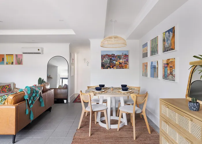 Hotel Hacienda Sydney
