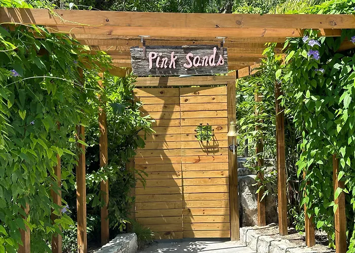Pink Sands Resort Dunmore Town