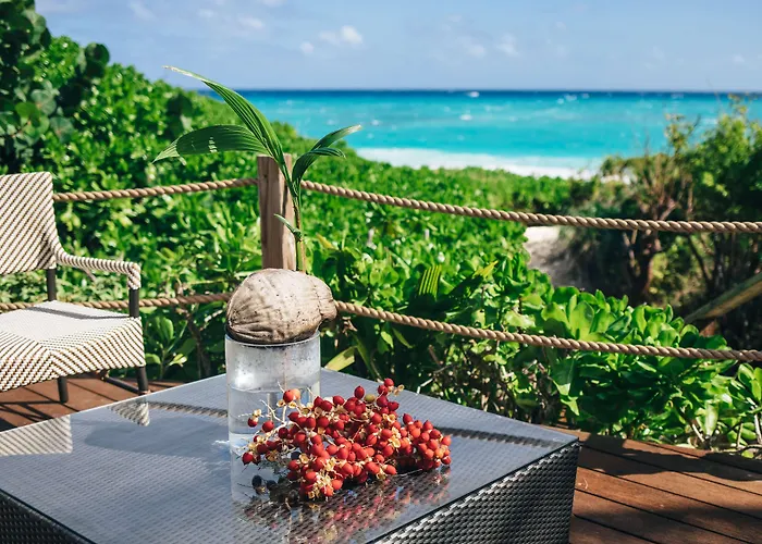 Pink Sands Resort Dunmore Town