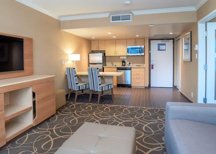 Hampton Inn & Suites, By Hilton - Vancouver Downtown