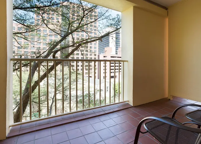 Drury Inn & Suites San Antonio Riverwalk
