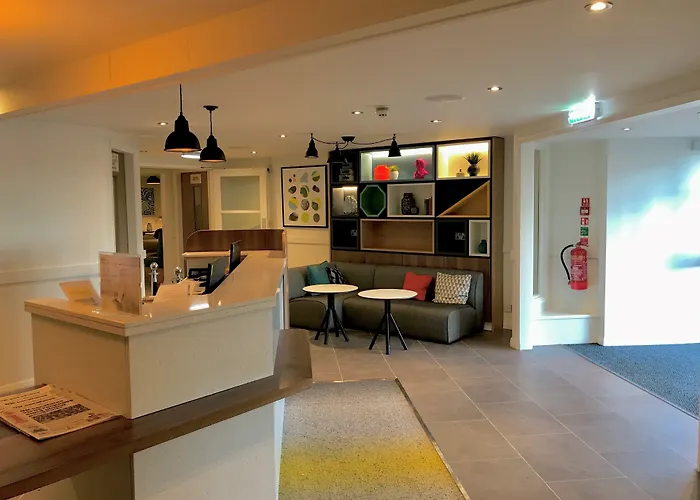 Holiday Inn A55 Chester West By Ihg Northop
