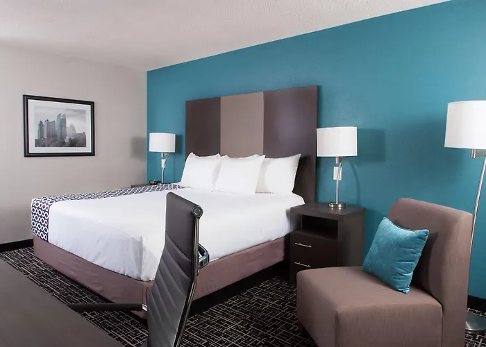 La Quinta By Wyndham Atlanta Airport North Hotel College Park