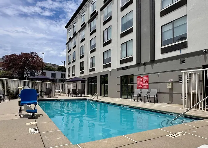 La Quinta Inn & Suites By Wyndham Duluth-Atlanta