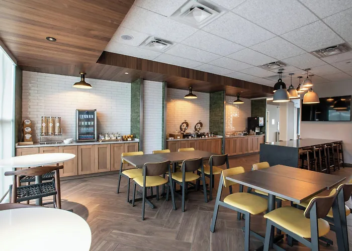 Fairfield By Marriott Inn & Suites Newport Cincinnati