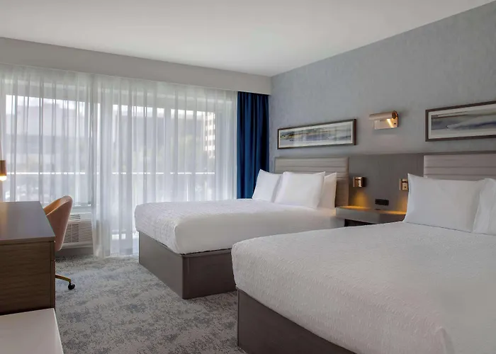 Hampton Inn By Hilton Winnipeg Downtown