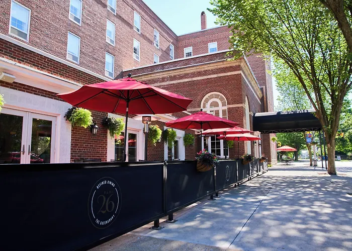 The Queensbury Hotel Glens Falls