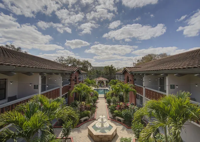 Clarion Pointe Tampa-Brandon Near Fairgrounds And Casino Hotel Mango