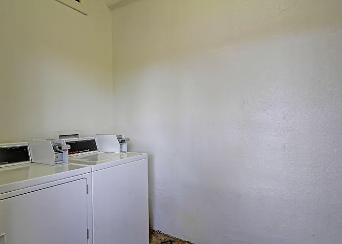 Motel 6-Edinburg, Tx