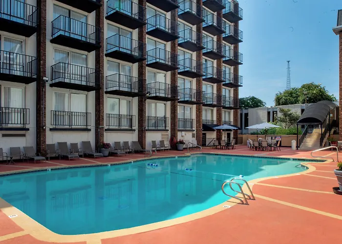Hawthorne Inn & Conference Center Winston-Salem