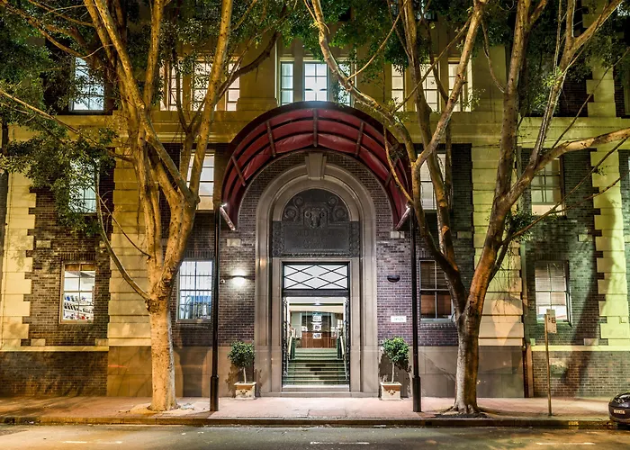 Oaks Sydney Goldsbrough Suites