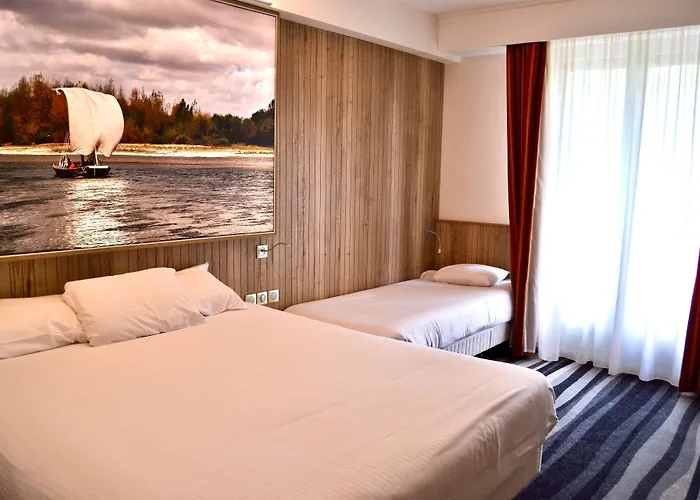 Kyriad Hotel Tours Centre
