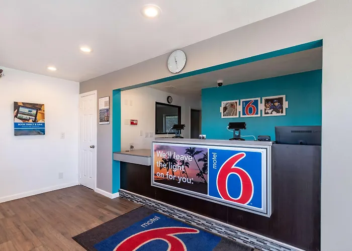 Motel 6-Fountain Valley, Ca - Huntington Beach Area