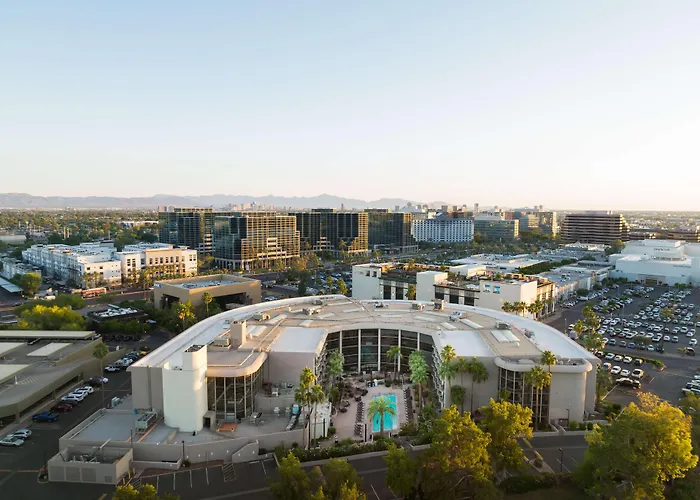 Embassy Suites By Hilton Phoenix Biltmore