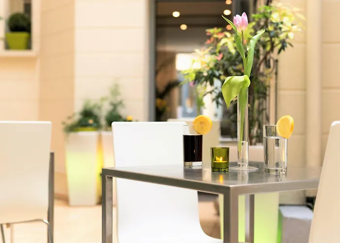 Hotel Glasgow Monceau By Patrick Hayat Paris