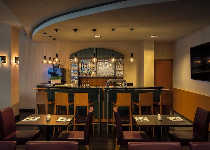 Hotel Freiburg City Center By Leonardo Hotels