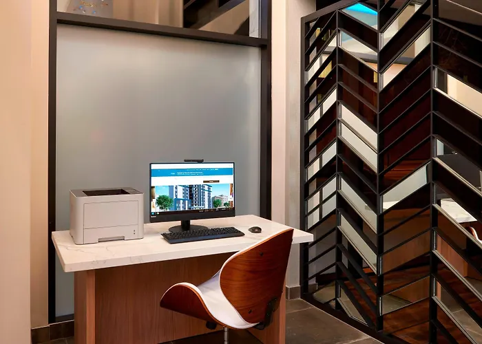 Fairfield Inn By Marriott Montreal Downtown