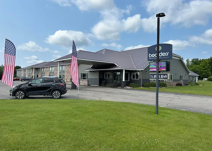 Boarders Inn & Suites By Cobblestone Hotels - Munising Wetmore
