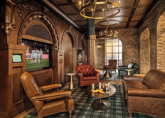 St. Louis Union Station Hotel, Curio Collection By Hilton