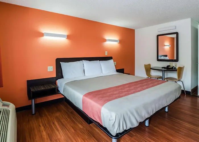 Motel 6 Troutville, Va