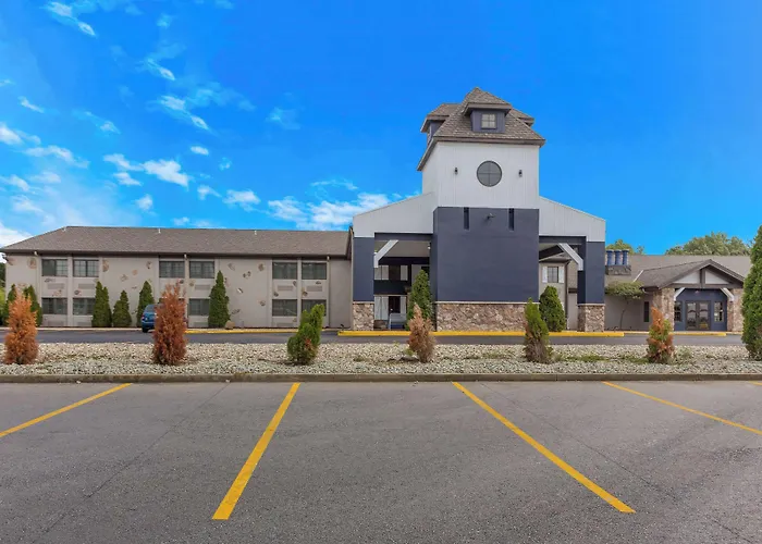 Wingate By Wyndham South Bend - Notre Dame Hotel