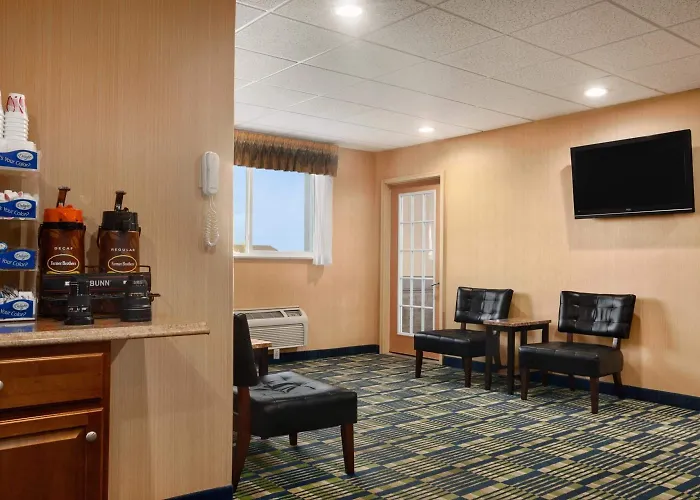Fairbridge Inn Express Buffalo Airport Williamsville