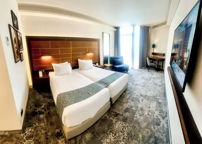 Ramada By Wyndham Jerusalem