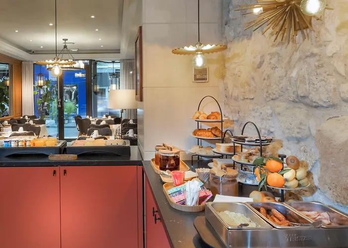 Dauphine Saint Germain Hotel Paris
