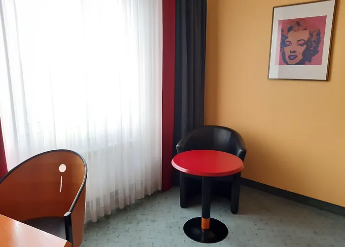Good Morning + Leipzig Hotel