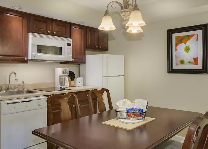 Bluegreen Vacations Patrick Henry Square, An Ascend Collection Resort Williamsburg