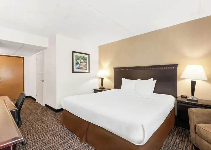 Best Western Hazlet Inn