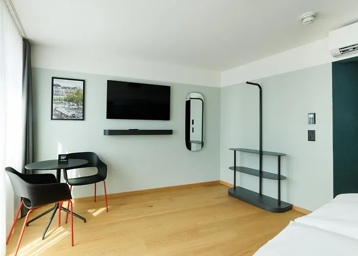 Fred Hotel Central Zurich