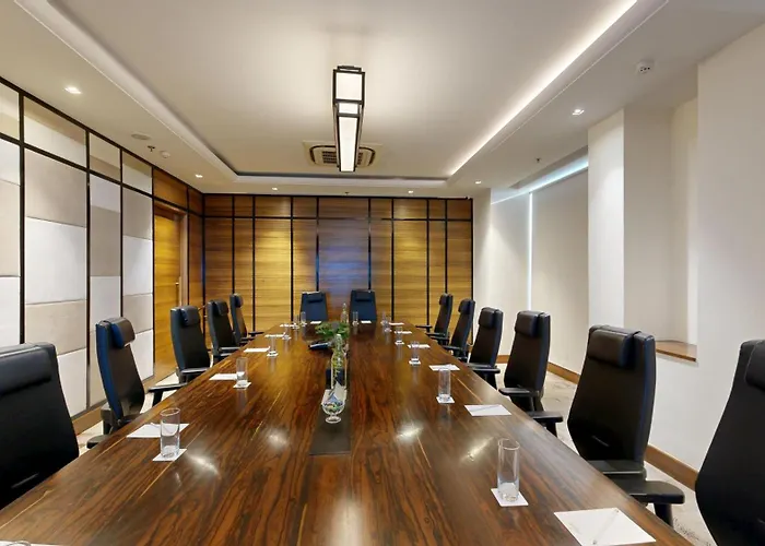 Country Inn & Suites By Radisson Chandigarh Zirakpur