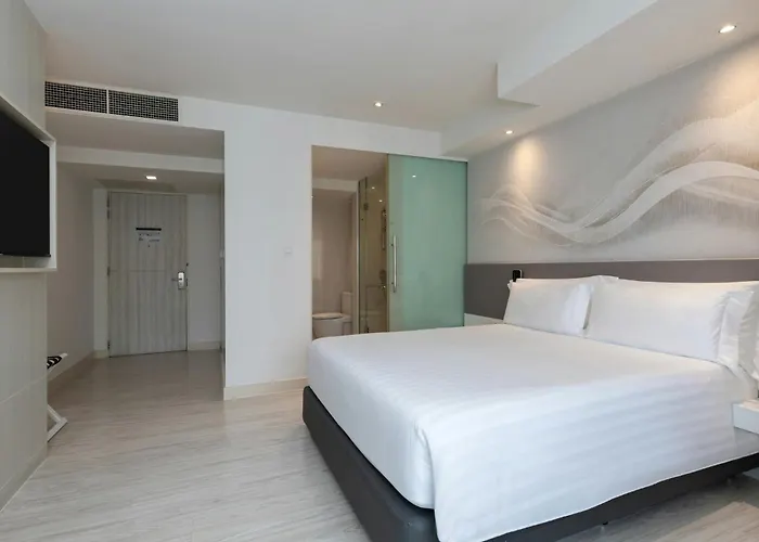 Centara Watergate Pavilion Hotel Bangkok