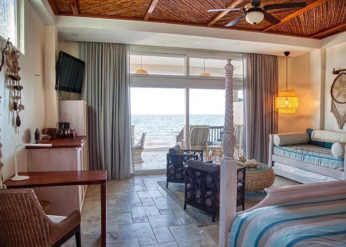 Almond Beach Resort At Jaguar Reef Hopkins